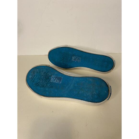 Blowfish Malibu Sneakers women's size 8.5 White slip on Unique design - Picture 9 of 9